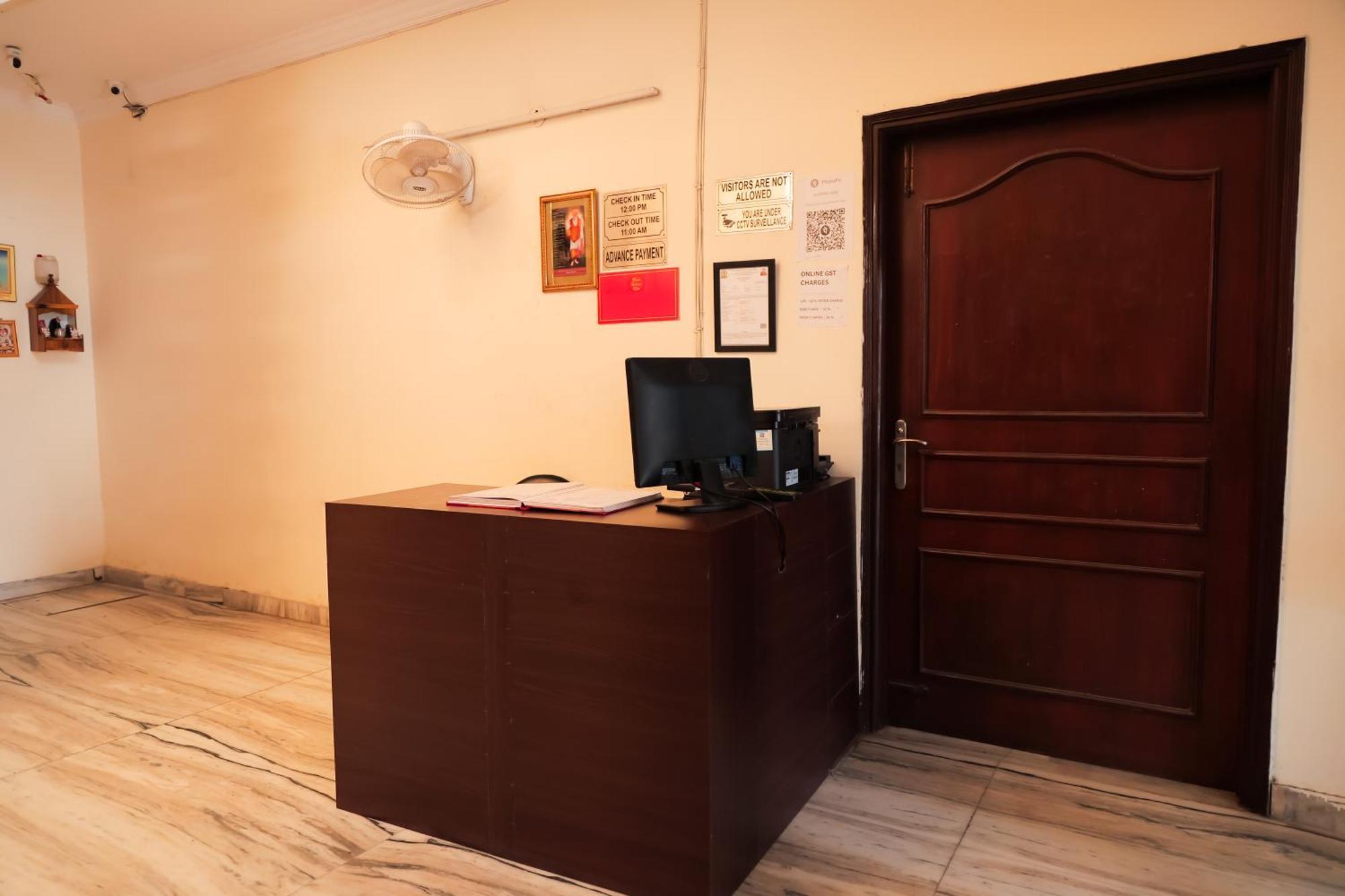 Hotel Green Villa - Near Anand Vihar Station New Delhi Exterior photo